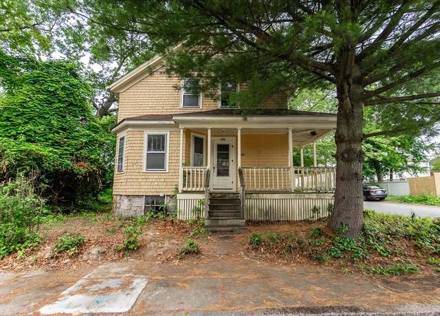 Property at 270 Garden St, Fall River, MA 02720, 3 beds, 1.5 baths