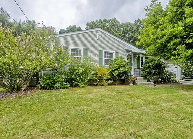 Property at 39 Bonnie Brae Dr, West Springfield, MA 01089, 3 beds, 1 bath