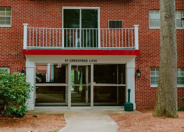 Property at 65 Greentree Ln #16, Weymouth, MA 02190, 1 bed, 1 bath