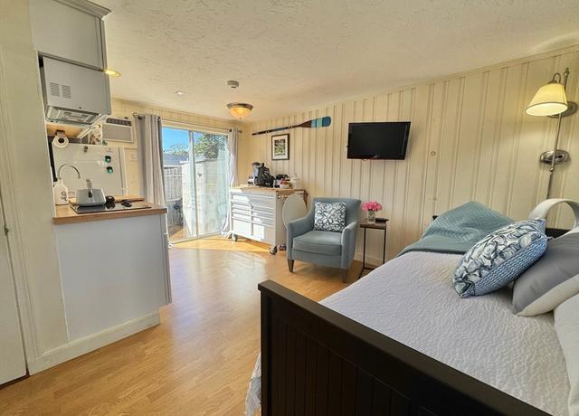 Property at 5 Polly Fisk Ln #6, Dennis, MA 02638, 1 bath