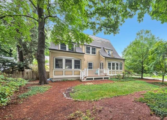 Property at 5 Thornton Rd, Winchester, MA 01890, 4 beds, 3.5 baths