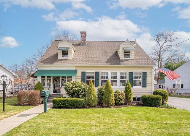 Property at 94 Morton St, West Springfield, MA 01089, 3 beds, 1.5 baths