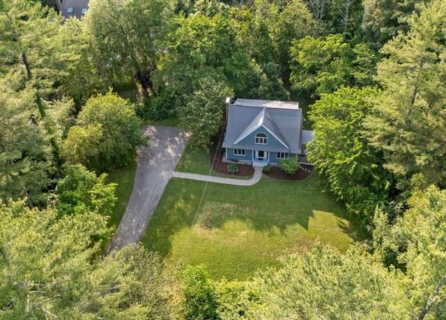 Property at 731-R Grove St, Norwell, MA 02061, 4 beds, 1.5 baths