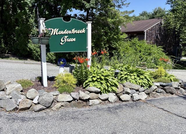 Property at 20 Meadowbrook Ln #20, Palmer, MA 01069, 3 beds, 2 baths