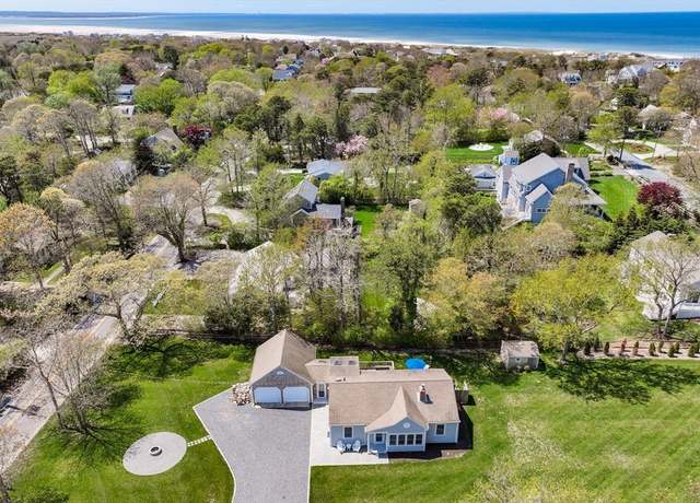Property at 3 Hippogriffe Rd, Dennis, MA 02638, 3 beds, 2 baths