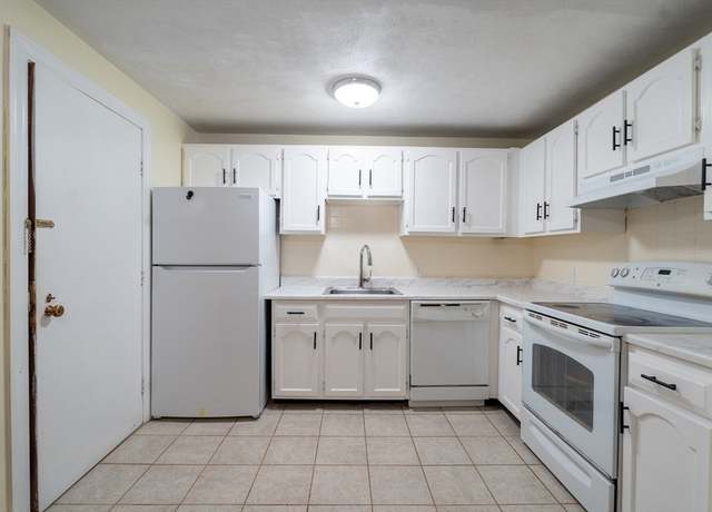 Property at 420 Great Rd Unit B9, Acton, MA 01720, 2 beds, 1 bath
