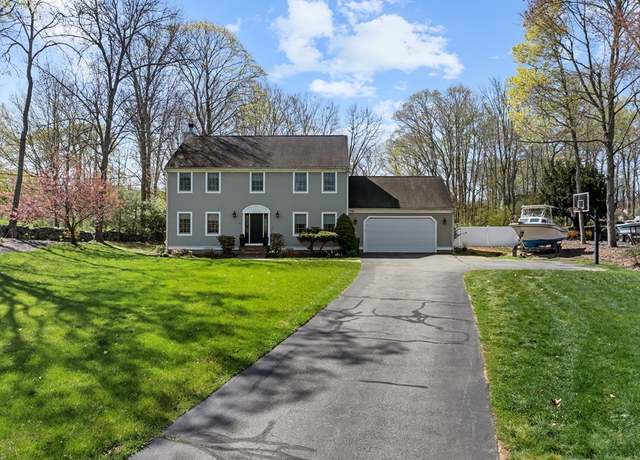 Property at 71 Longview Dr, Dartmouth, MA 02747, 4 beds, 2.5 baths