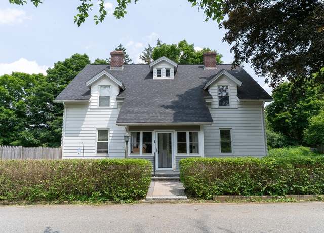 Property at 1 Commonwealth Ave, Sturbridge, MA 01518, 5 beds, 4 baths