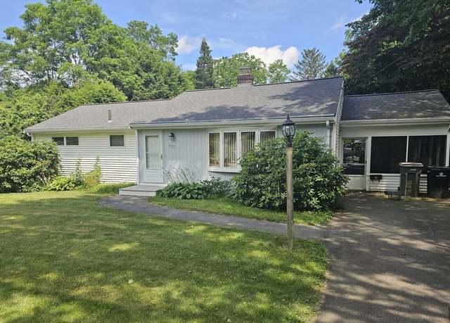 Property at 1177 Edgell Rd, Framingham, MA 01701, 3 beds, 1 bath