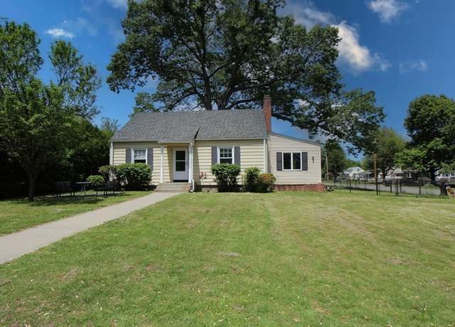 Property at 1 Stratford Rd, Holyoke, MA 01040, 4 beds, 1 bath