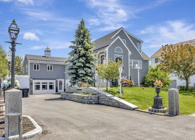 Property at 10 Vernon Ave, Hull, MA 02045, 3 beds, 3.5 baths