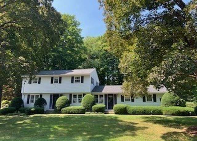Property at 55 Longfellow Rd, Holyoke, MA 01040, 4 beds, 3 baths