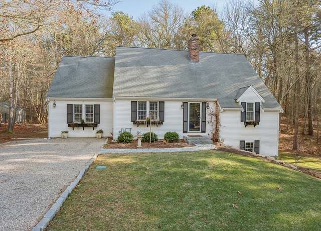 Property at 17 Briar Patch Rd, Barnstable, MA 02655, 3 beds, 3.5 baths