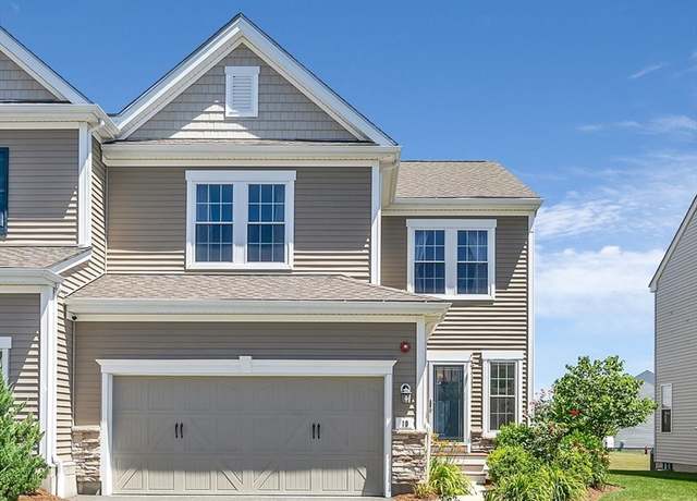 Property at 19 Juniper Trl #19, Hopkinton, MA 01748, 2 beds, 2.5 baths