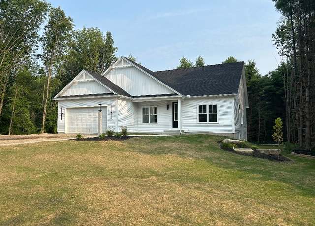 Property at 190 Whitins Rd, Sutton, MA 01590, 3 beds, 2 baths