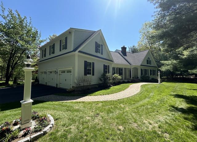 Property at 39 Smith Rd, Northborough, MA 01532, 4 beds, 4 baths