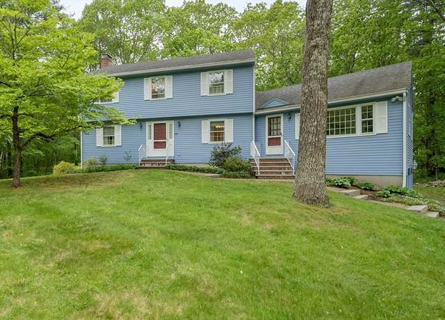 Property at 8 Lillian Dr, Ipswich, MA 01938, 4 beds, 3 baths