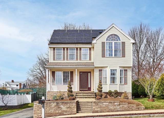 Property at 3 Wood Ln, Lawrence, MA 01843, 3 beds, 2.5 baths