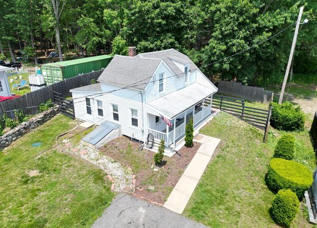 Property at 7 Coolidge St, Hudson, MA 01749, 2 beds, 1 bath