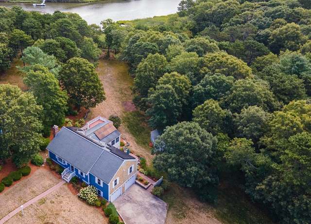 Property at 28 Sheila Way, Falmouth, MA 02536, 3 beds, 2.5 baths