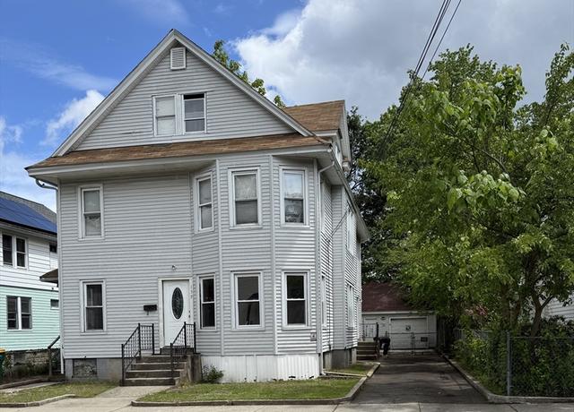 Property at 137-139 Commonwealth Ave, Springfield, MA 01108, 7 beds, 3 baths