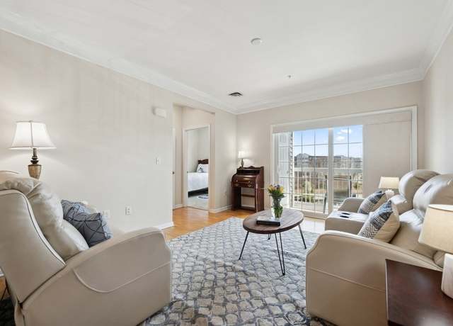 Property at 130 Trotter Rd #1305, Weymouth, MA 02190, 2 beds, 2 baths