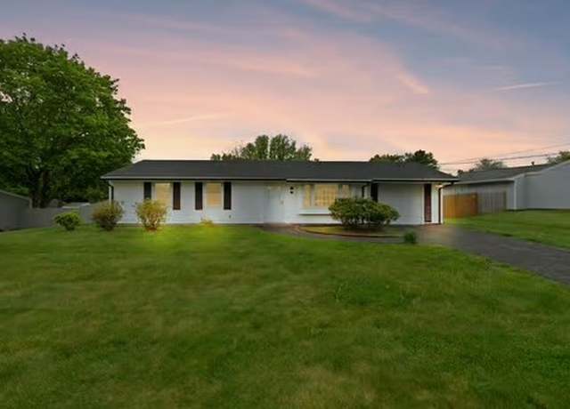 Property at 59 Hopkins Rd, Brockton, MA 02302, 3 beds, 1 bath