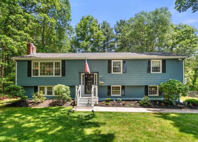 Property at 20 Billings Rd, Foxboro, MA 02035, 3 beds, 2.5 baths