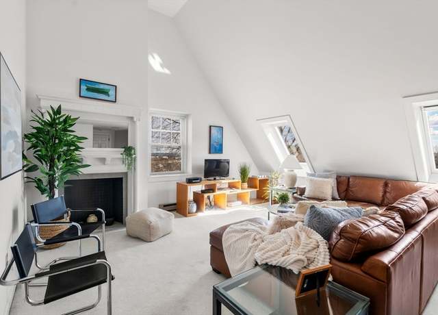 Property at 456 Belmont St #21, Watertown, MA 02472, 2 beds, 1.5 baths