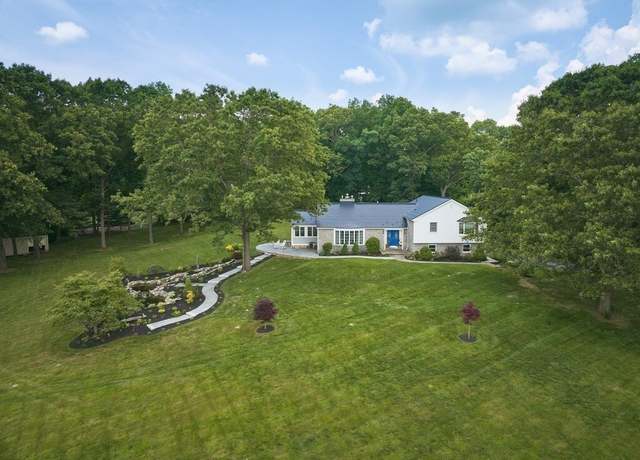 Property at 1 Corbin Rd, Dudley, MA 01571, 3 beds, 3 baths