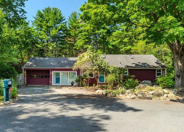 Property at 40 Alamo Ct, Northampton, MA 01062, 3 beds, 1 bath