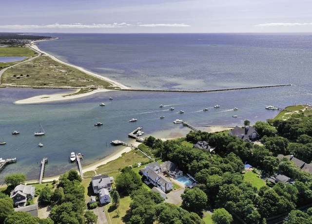 Property at 188 South St, Yarmouth, MA 02664, 10 beds, 8 baths