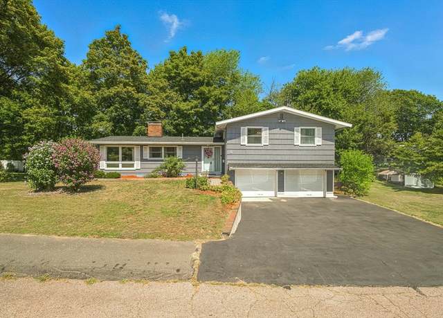 Property at 6 Darrell Dr, Randolph, MA 02368, 3 beds, 2.5 baths