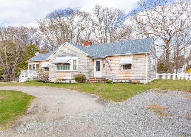 Property at 20 Champion Ter, Dartmouth, MA 02747, 3 beds, 2 baths