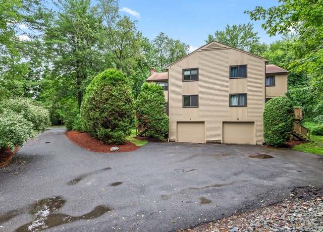 Property at 9 Treetop Park #9, Westborough, MA 01581, 2 beds, 1.5 baths
