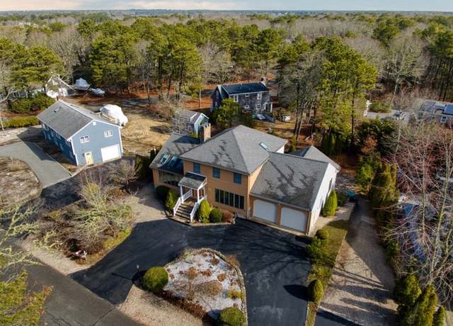 Property at 51 Manitoba Rd, Mashpee, MA 02649, 3 beds, 2.5 baths