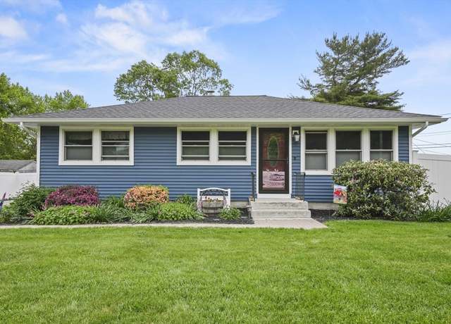 Property at 101 Woodland St, West Boylston, MA 01583, 3 beds, 1 bath