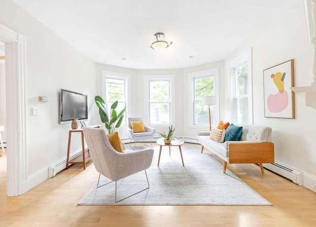 Property at 135 Antrim St Unit A, Cambridge, MA 02139, 2 beds, 1 bath