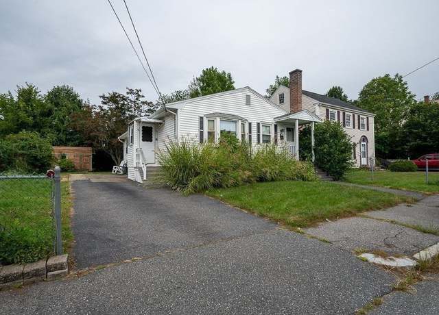 Photo of 37 Airlie St, Worcester, MA 01606