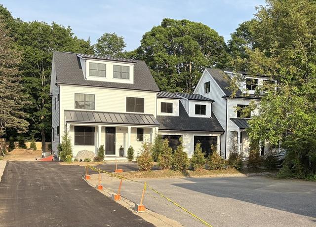 Property at 132 Hillside Ave #132, Needham, MA 02494, 4 beds, 4.5 baths