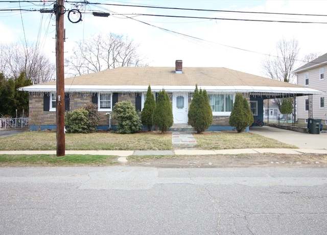 Property at 160 7th St, Leominster, MA 01453, 7 beds, 3 baths