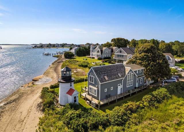 Property at 107 Channel Point Rd, Barnstable, MA 02601, 3 beds, 3 baths
