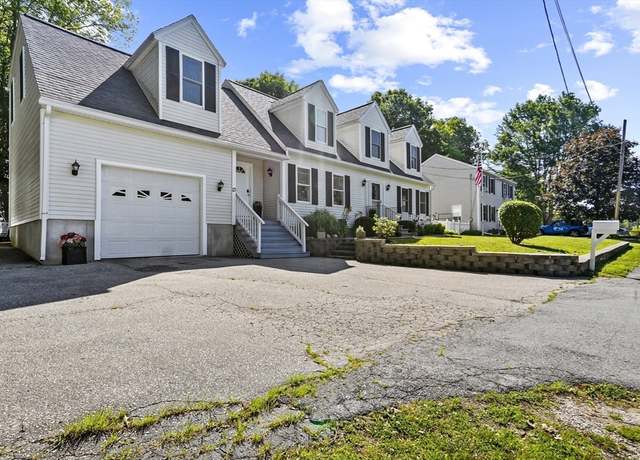 Property at 13 Hoyt Ave, Amesbury, MA 01913, 4 beds, 4.5 baths