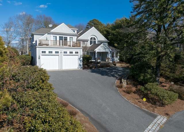 Property at 236 Glenneagle Dr, Mashpee, MA 02649, 4 beds, 6.5 baths