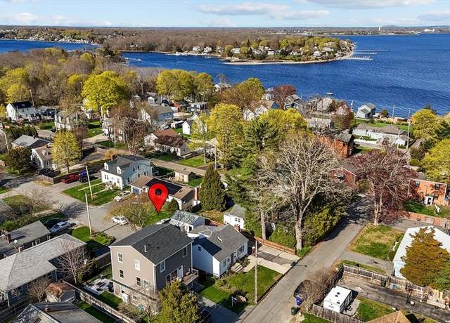Property at 36 Division, Bristol, RI 02809, 2 beds, 2.5 baths