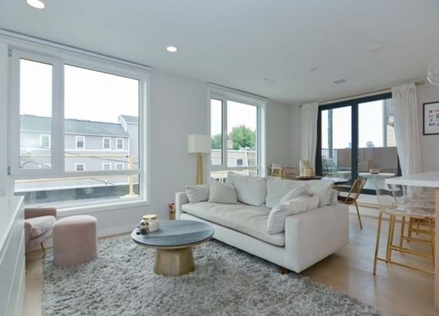 Property at 457 W Broadway #209, Boston, MA 02127, 2 beds, 1 bath