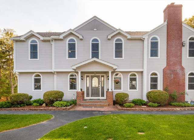Property at 87 Lewis Point Rd, Bourne, MA 02532, 4 beds, 4.5 baths