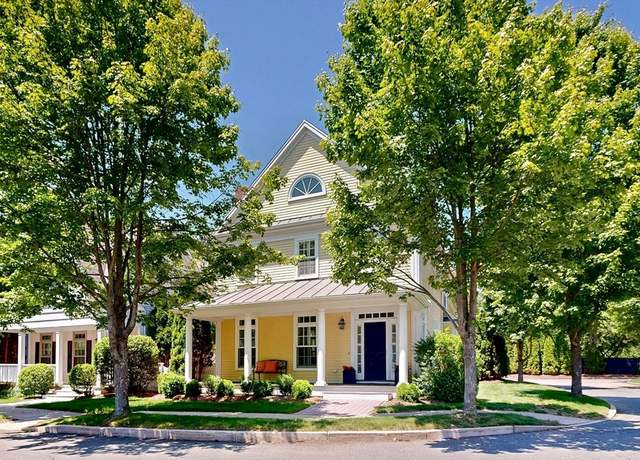 Property at 5 Maple St #5, Medfield, MA 02052, 2 beds, 2.5 baths