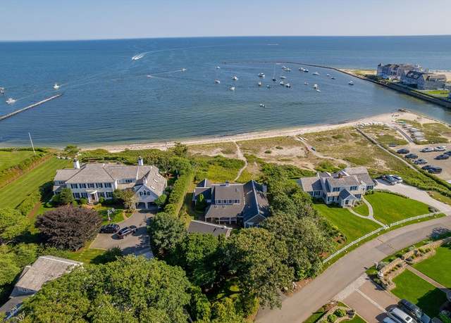 Property at 17 Harbor Rd, Harwich, MA 02646, 4 beds, 2.5 baths
