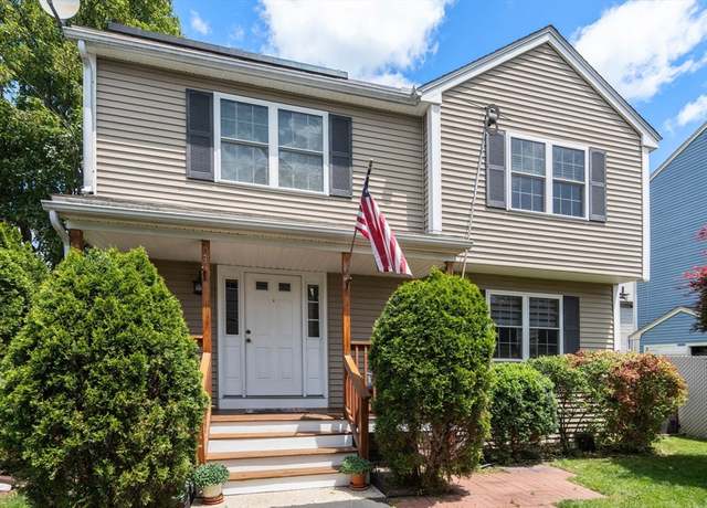 Property at 55 W 3rd St #3, Lowell, MA 01850, 3 beds, 2 baths